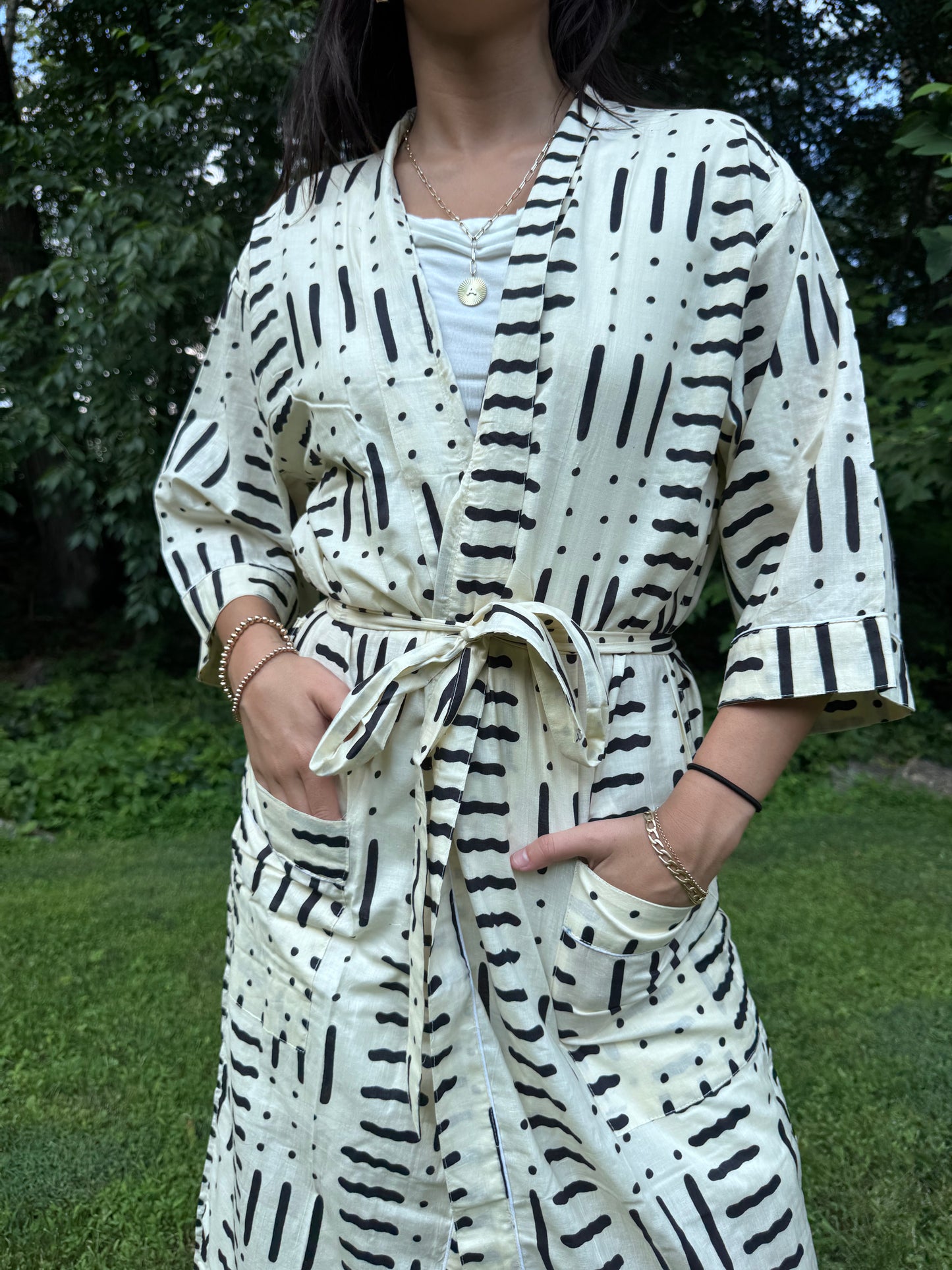 Hand-Block Print Robe | Midnight Brush (Cream)