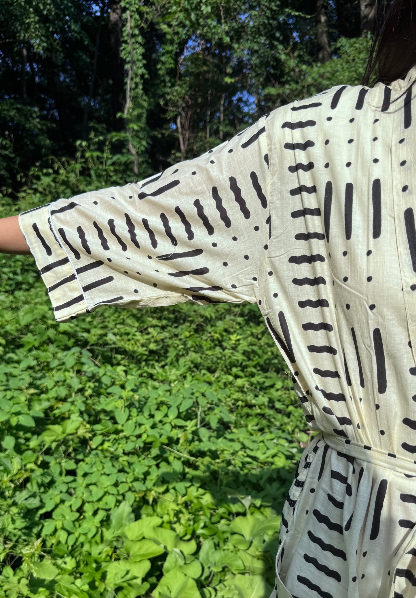 Hand-Block Print Robe | Midnight Brush (Cream)