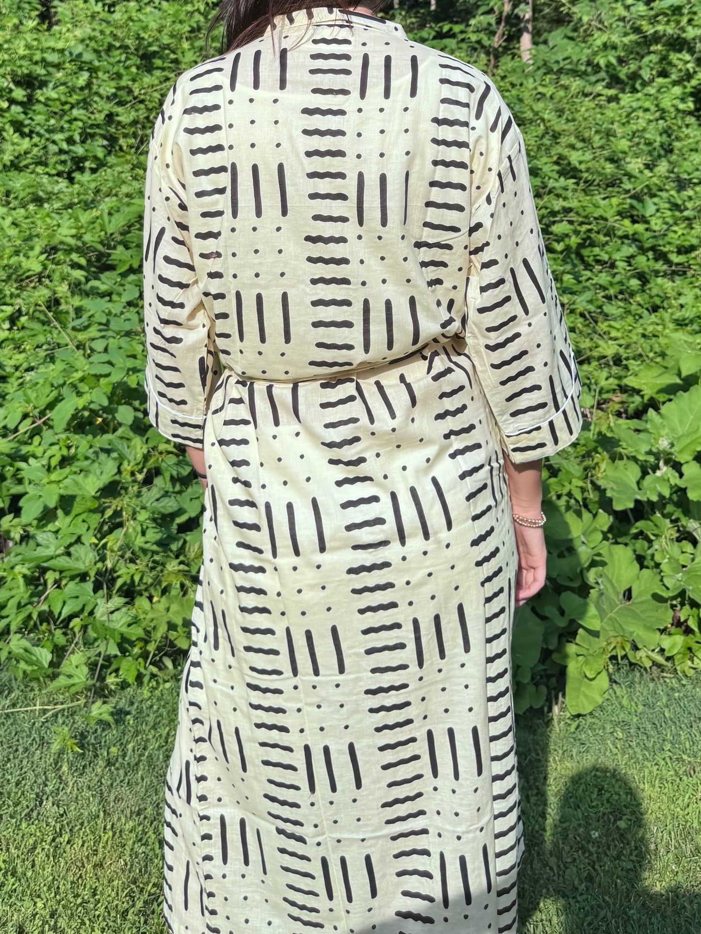 Hand-Block Print Robe | Midnight Brush (Cream)