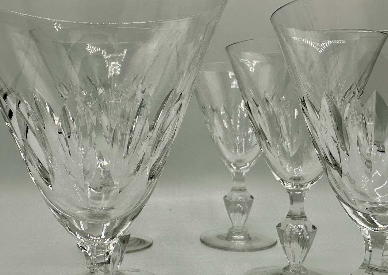 Set of Six Wine Glasses by Tiffin-Franciscan - Elevate Your Table Setting - DharBazaar