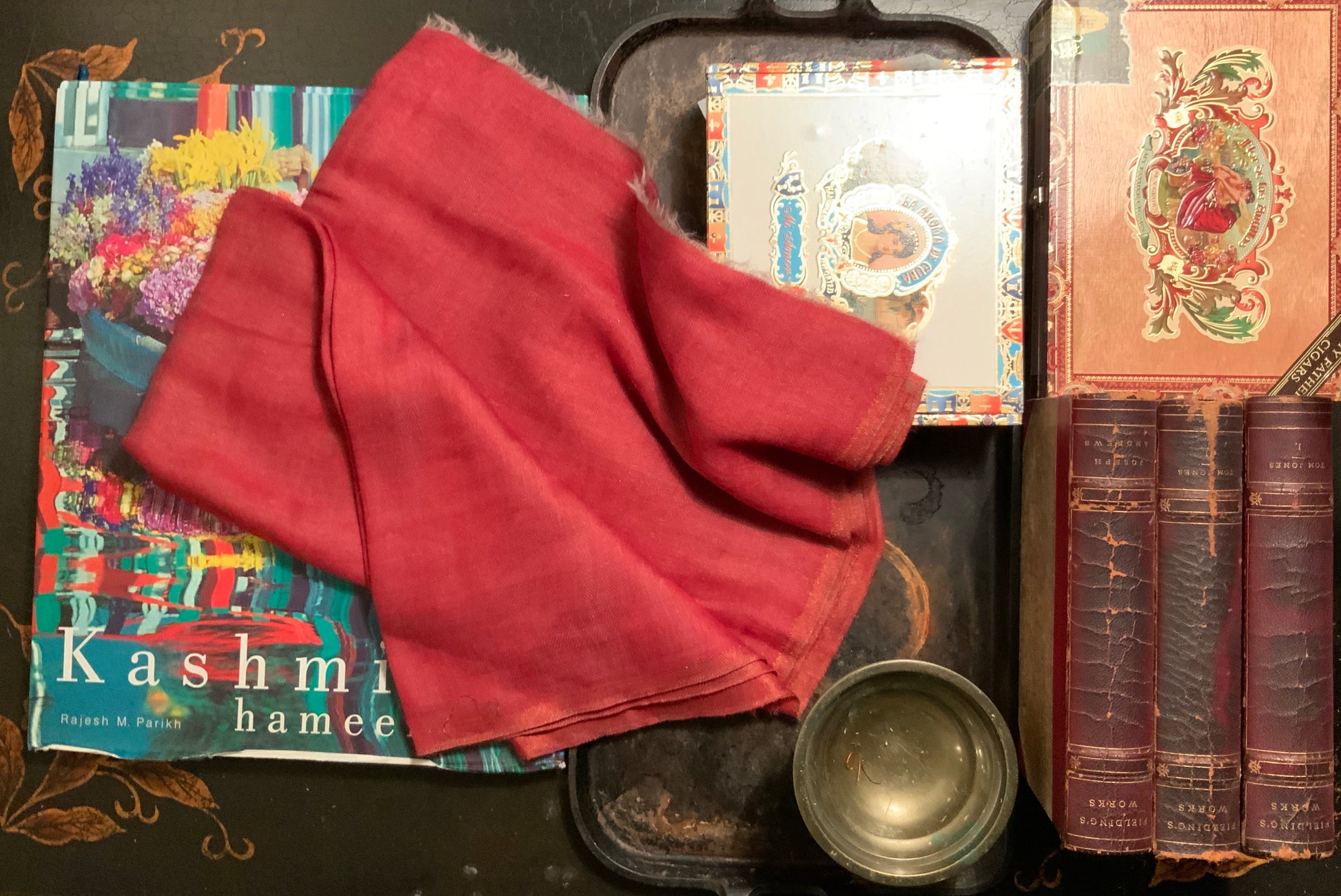 Kashmiri Shawl with Red and Gold - DharBazaar