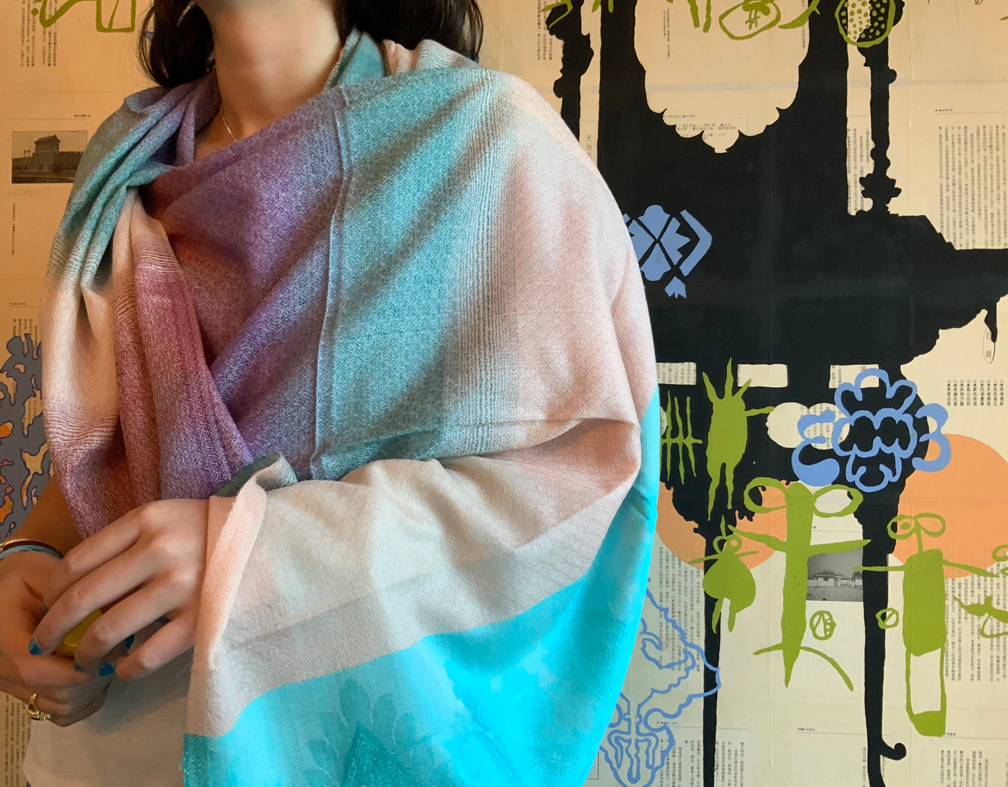 Modern Kashmir shawl in Turquoise, Pink and White #ModernKashmirShawl #NewShawlTrend #KashmirShawl - DharBazaar